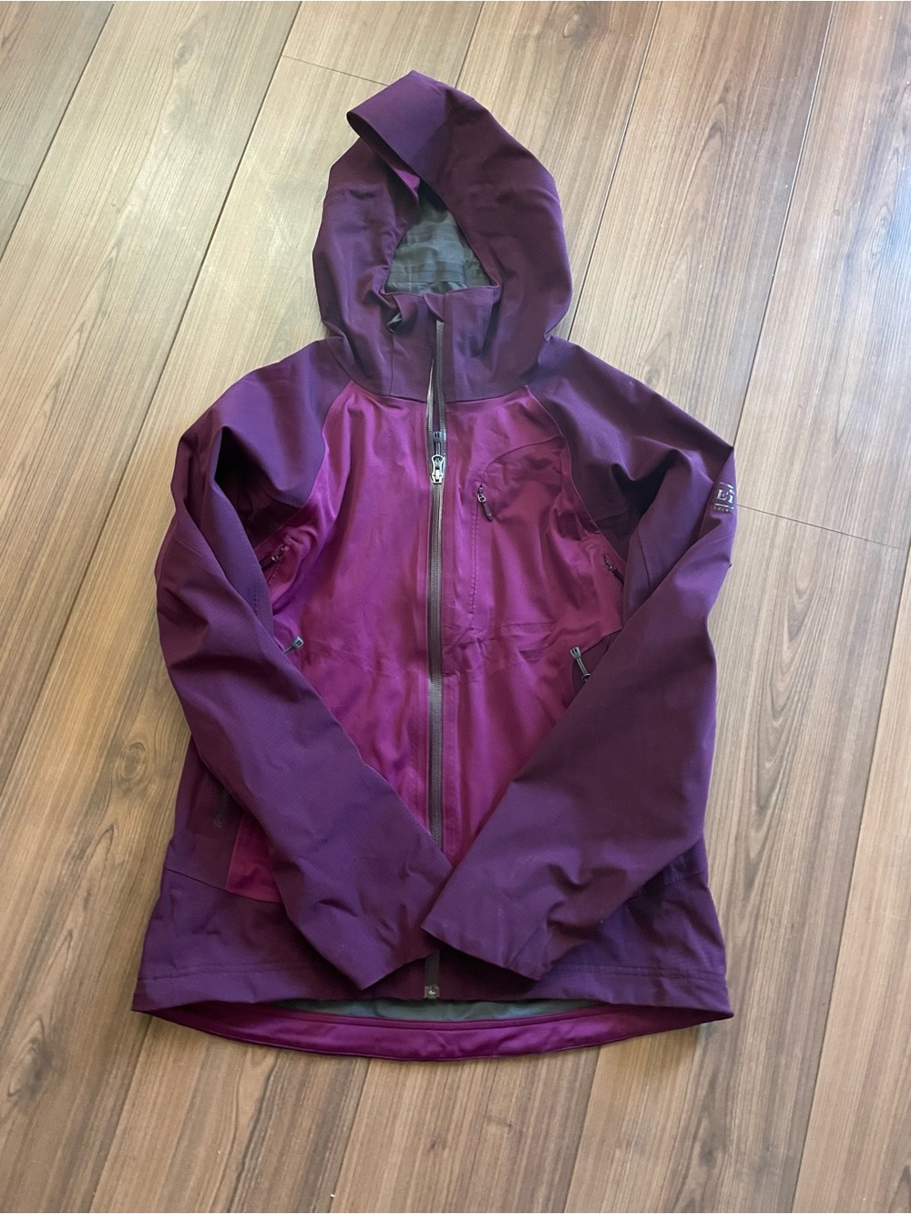 REI Two-Tone Plum Hooded Jacket - Water Resistant Outdoor Shell, Women’s M - Picture 4 of 10